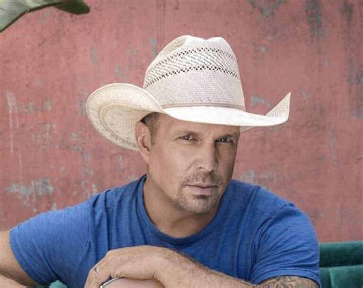Is Garth Brooks Missing – Where Is He Now? Case Update And Family