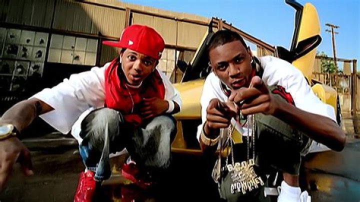 Soulja Boy Drops She Make It Clap Video